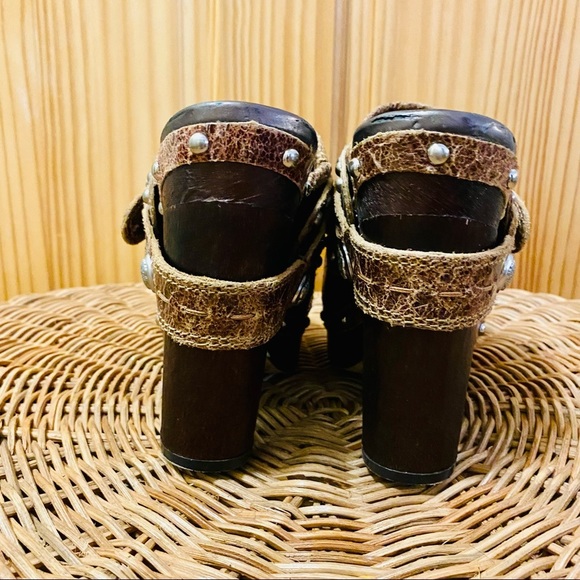 Vince Camuto Christies tan brown leather clog heel - Picture 8 of 13